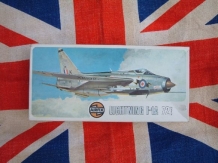 images/productimages/small/ASILightning F-1A Airfix oud.jpg